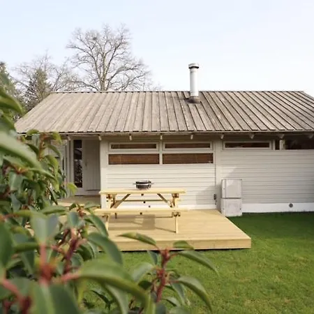 Marron Chalet